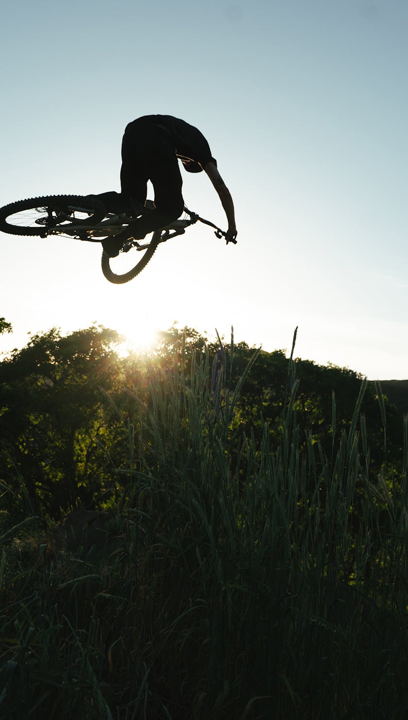 Bryn Bingham and Warren Kniss B+w:001