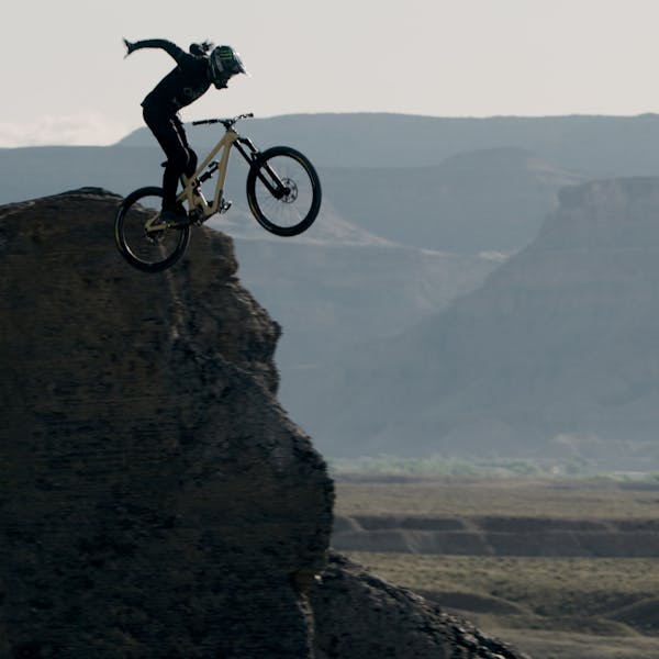 Dust to Dust Video - Adolf Silva