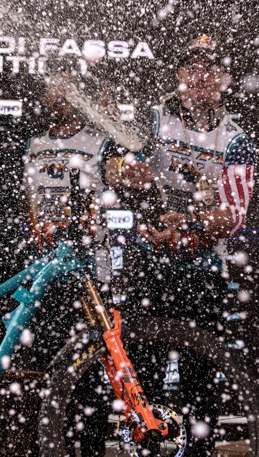 EWS '21 Canazei Podium Team Yeti Fox