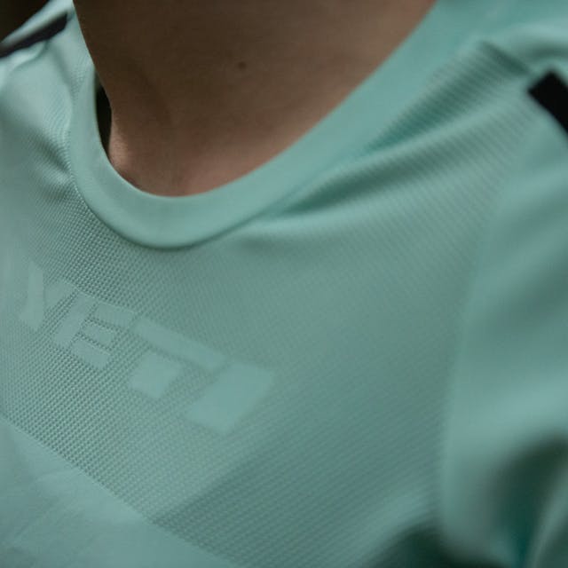 2023 Technical Apparel - Turq W'S Air S/S Jersey