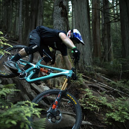 Richie Rude aboard to SB165 in a lush forest