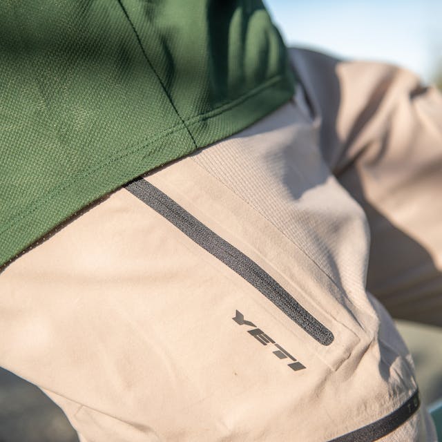 2023 Technical Apparel - Turq Dot Air Short