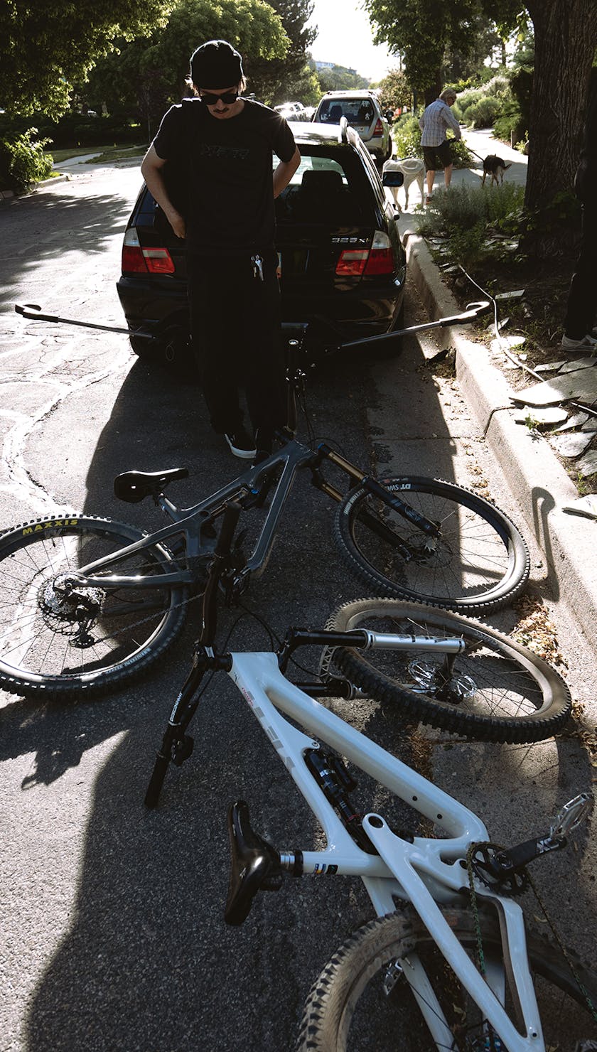 Bryn Bingham and Warren Kniss B+w:001