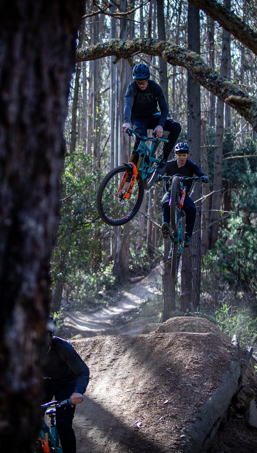 Yeti / Fox National / Devo Team Pacifia Trip Jubal