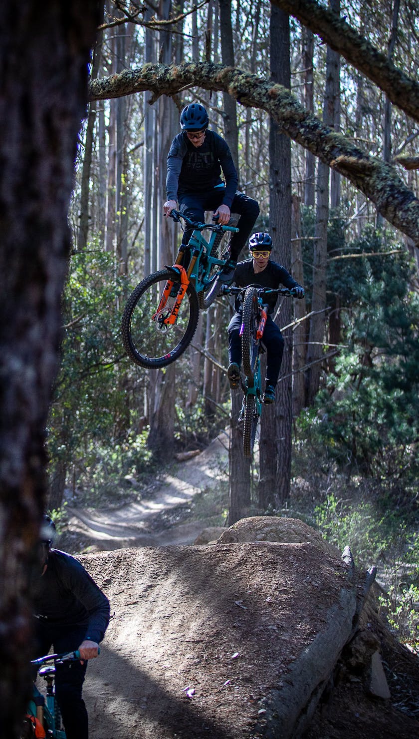 Yeti / Fox National / Devo Team Pacifia Trip Jubal