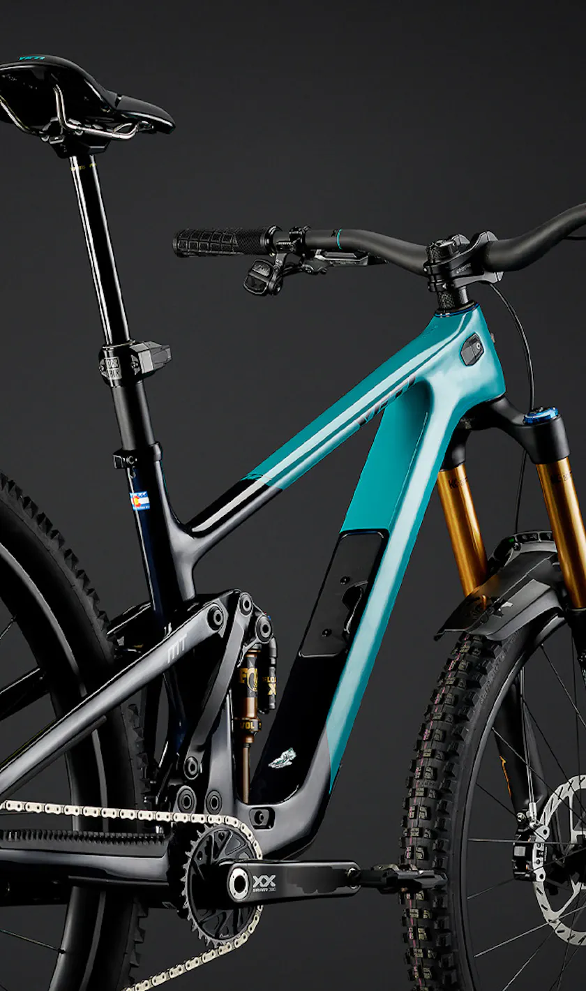 Yeti MT - You get TURQ Carbon