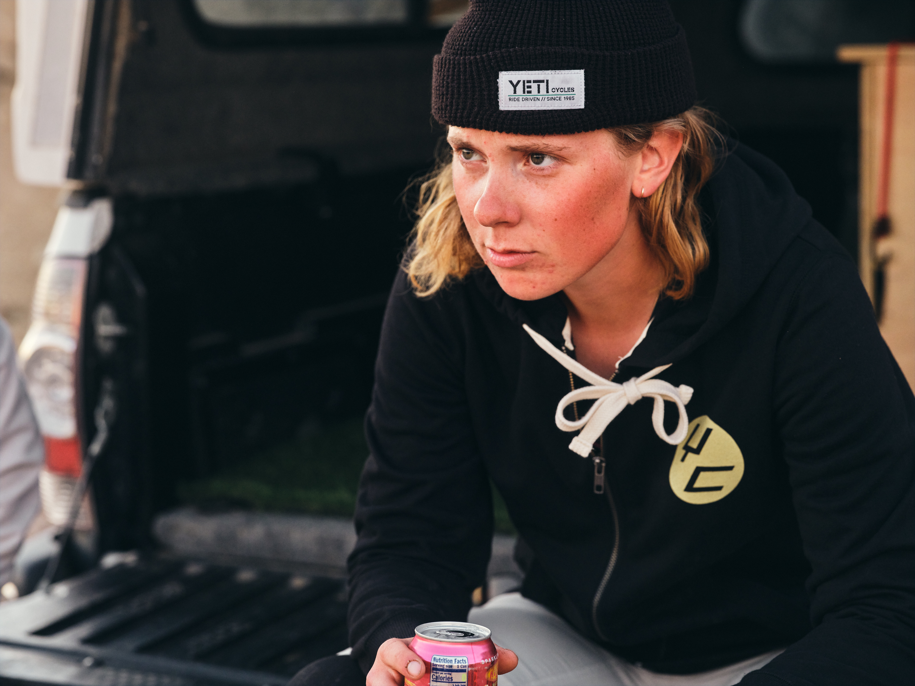 W DIRT SURFER ZIP HOODIE - Yeti Cycles