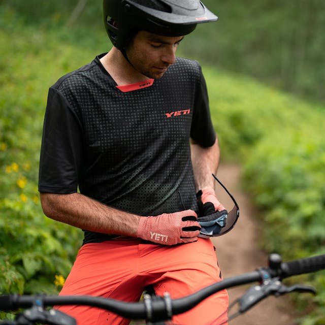 2025 Tech Apparel - Enduro Jersey SS