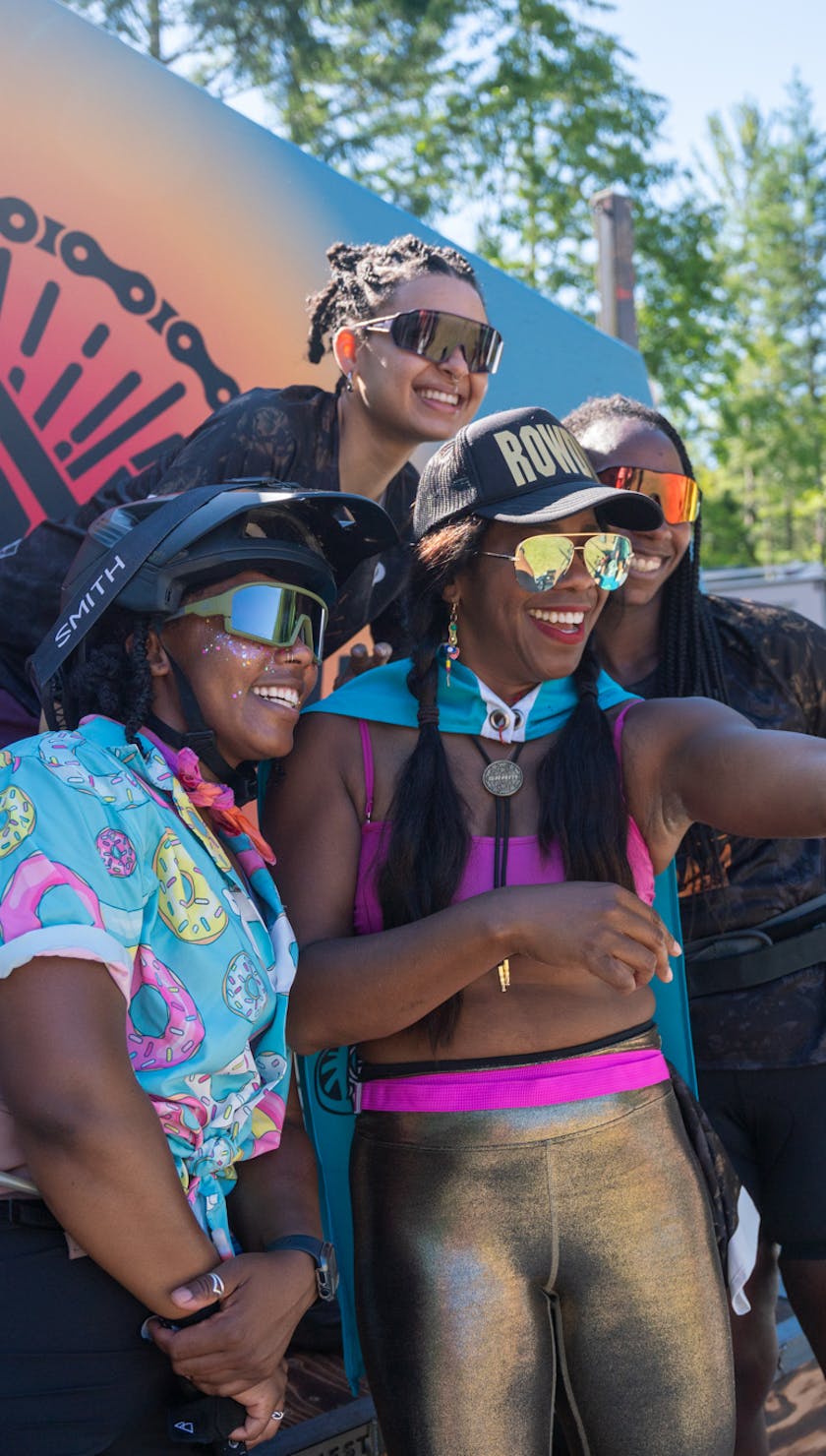 Roam Rowdies Sturdy Dirty