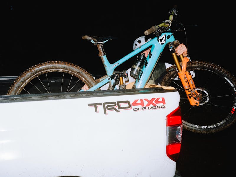 Warren Kniss Yeti 160E