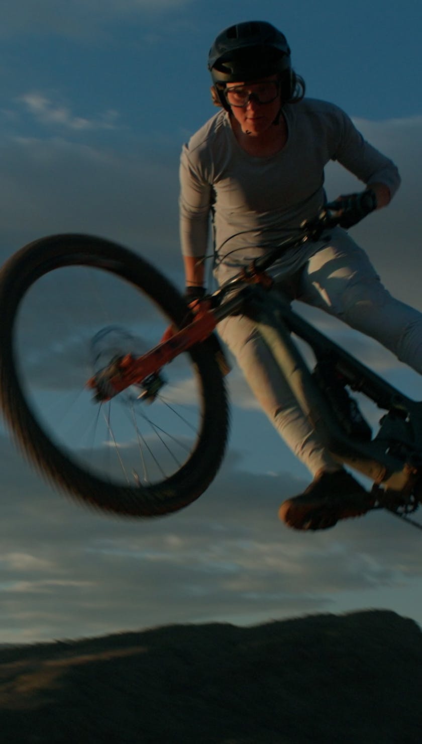 Leah Vanderlinden - Uphill