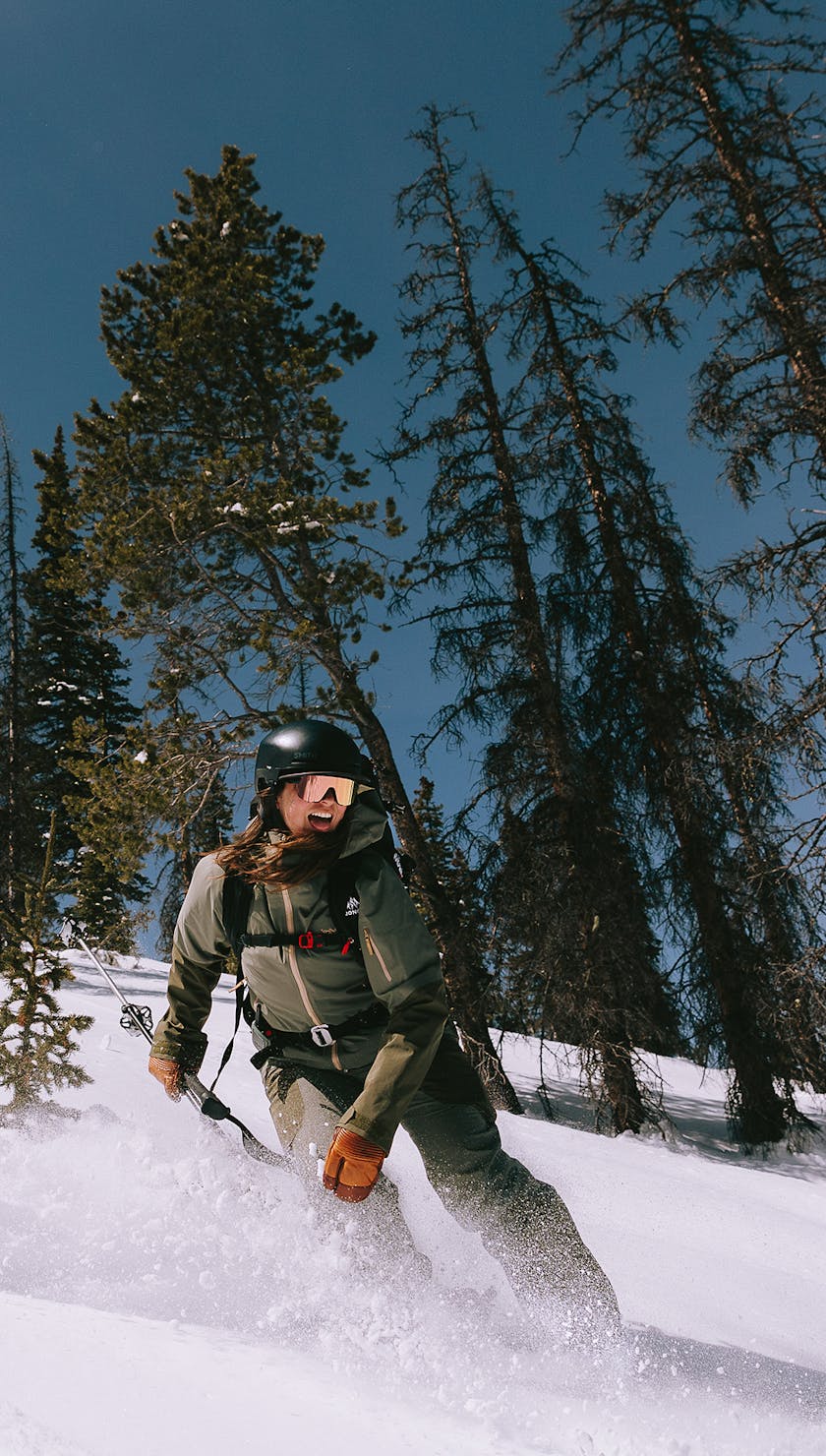 VNTRbirds - When the dirt turns to snow, VNTRbirds keeps going. Winter programming like VENTURE OUT empowers riders year-round