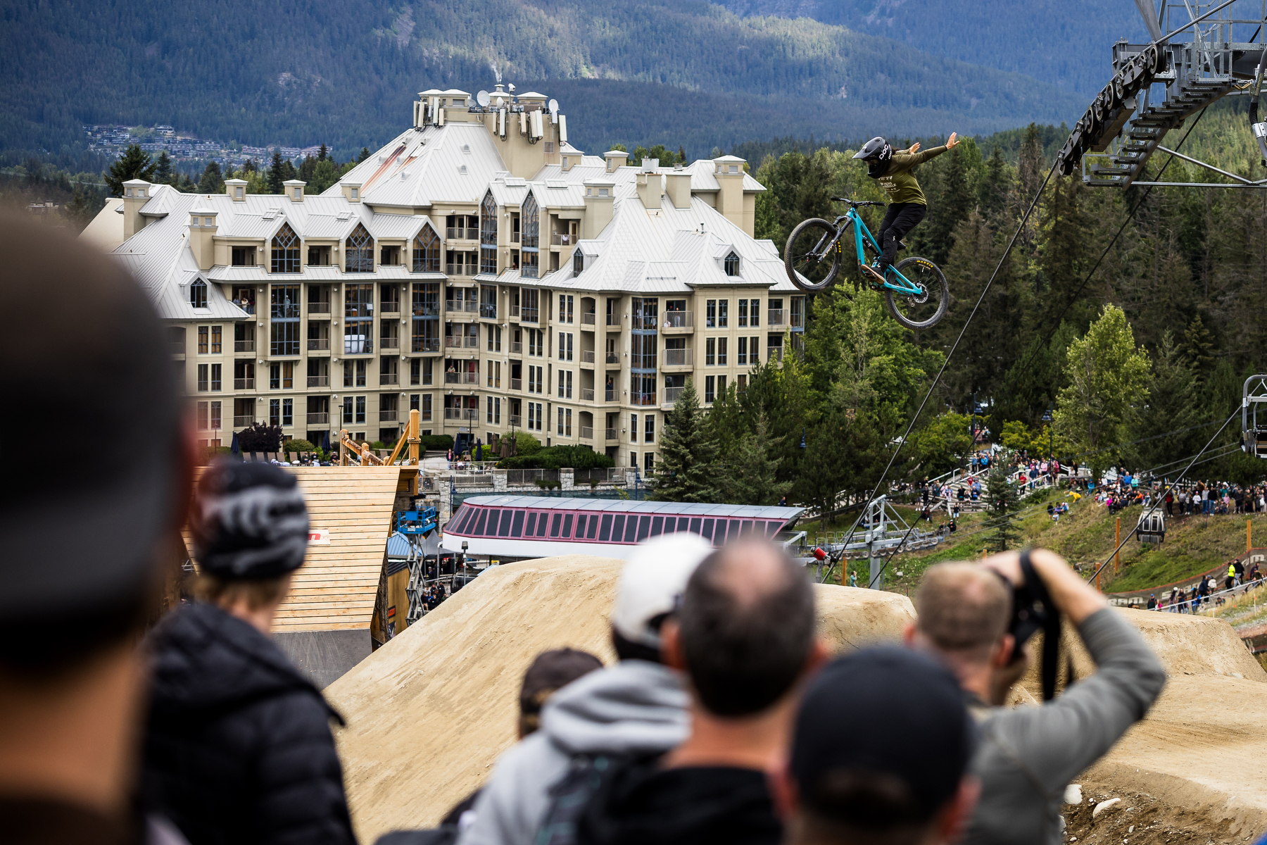 Crankworx 2025 Whistler - Red Bull Joyride Robin Goomes No Hander
