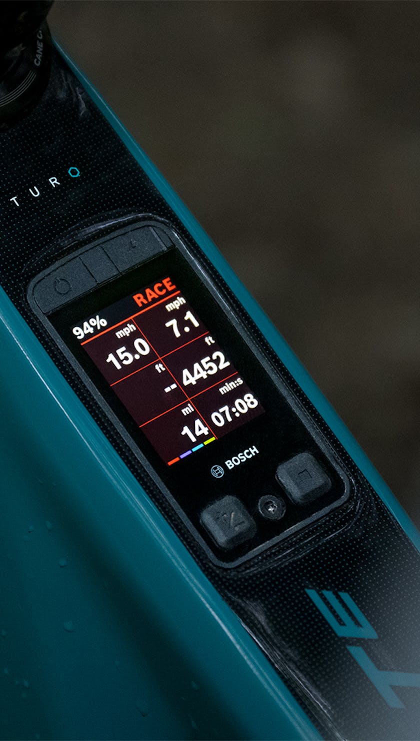 LTe - Fully integrated and enhanced full-color Kiox display