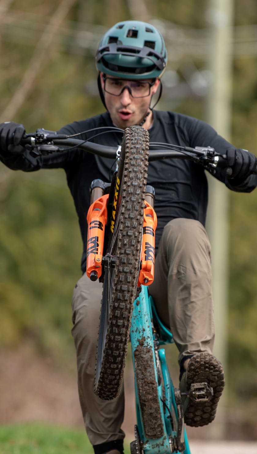 Nick McLeod Ambassador Highlight - SB140 & Fox 36