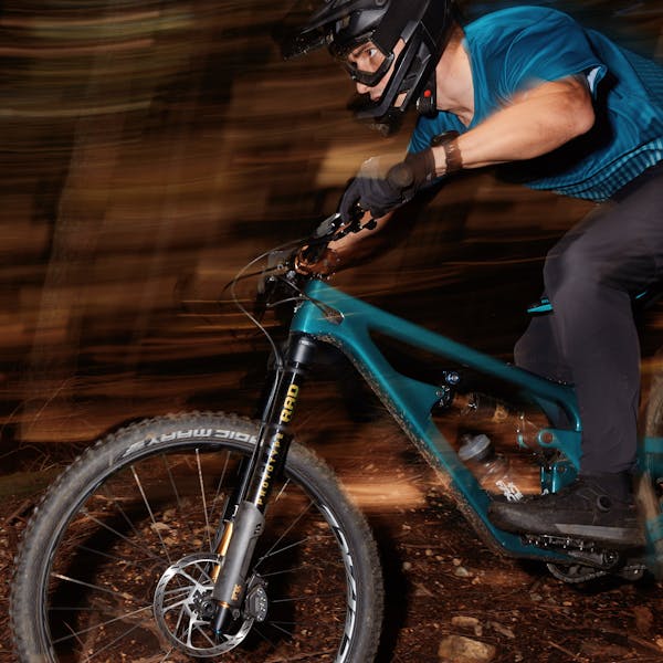 Nick McLeod Ambassador Highlight - SB165 & Fox Podium