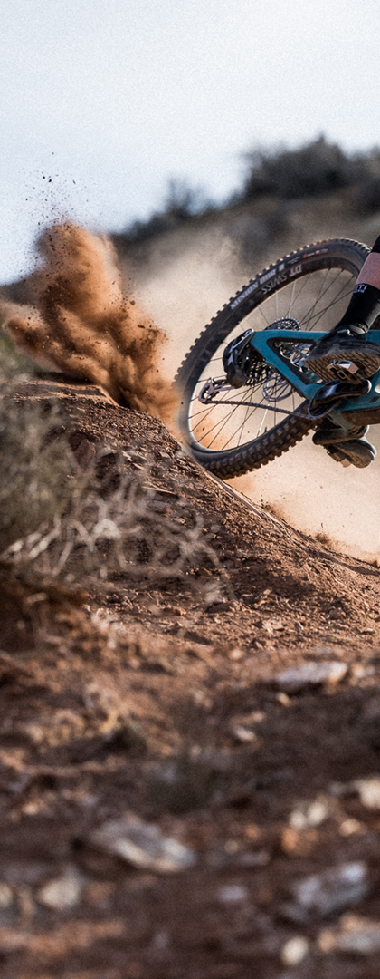 Yeti SB135 - Still Down