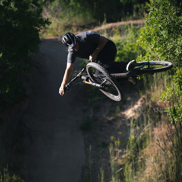 Warren Kniss B+w:001