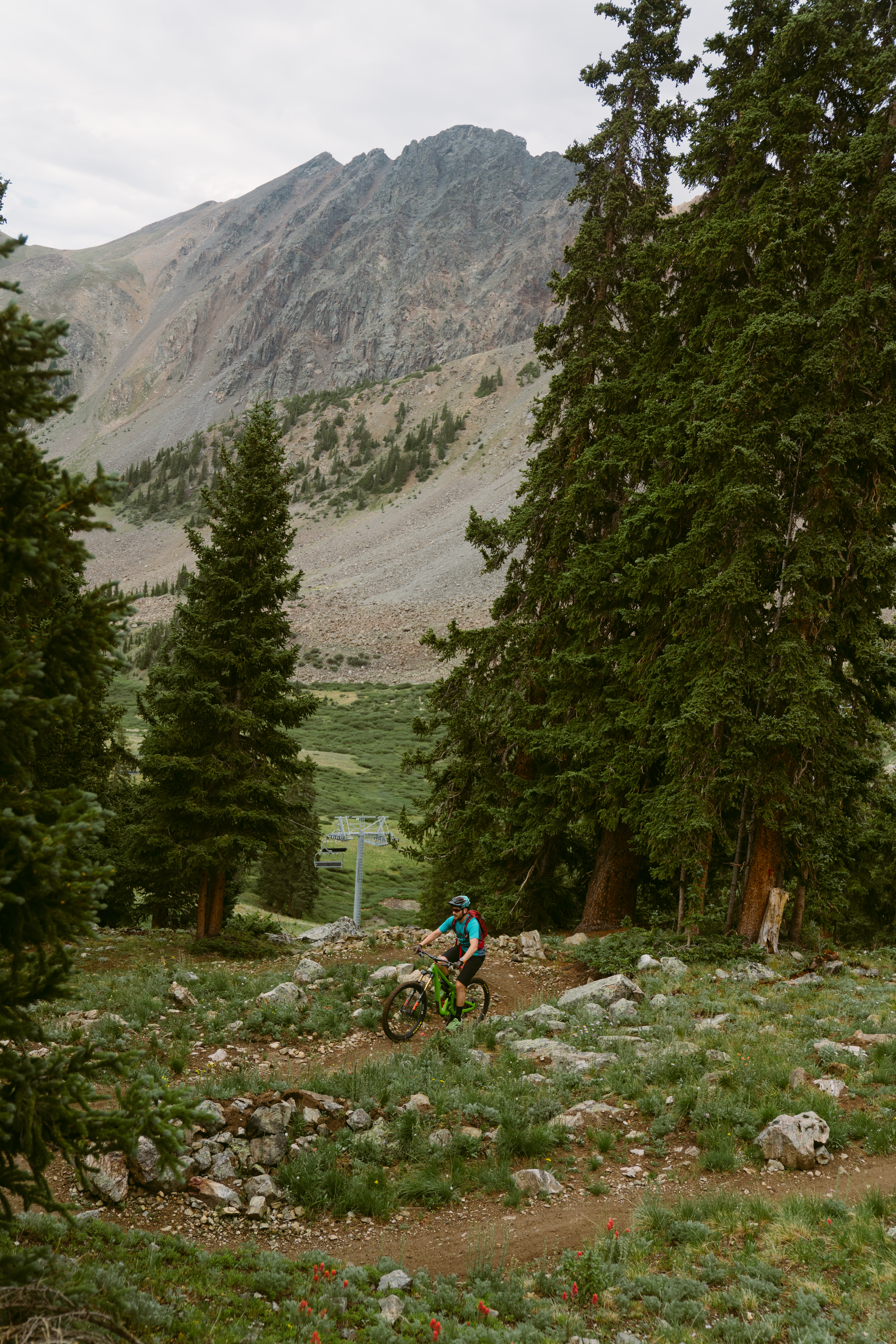2026 Yeti Gathering Colorado - Climbing through the trees