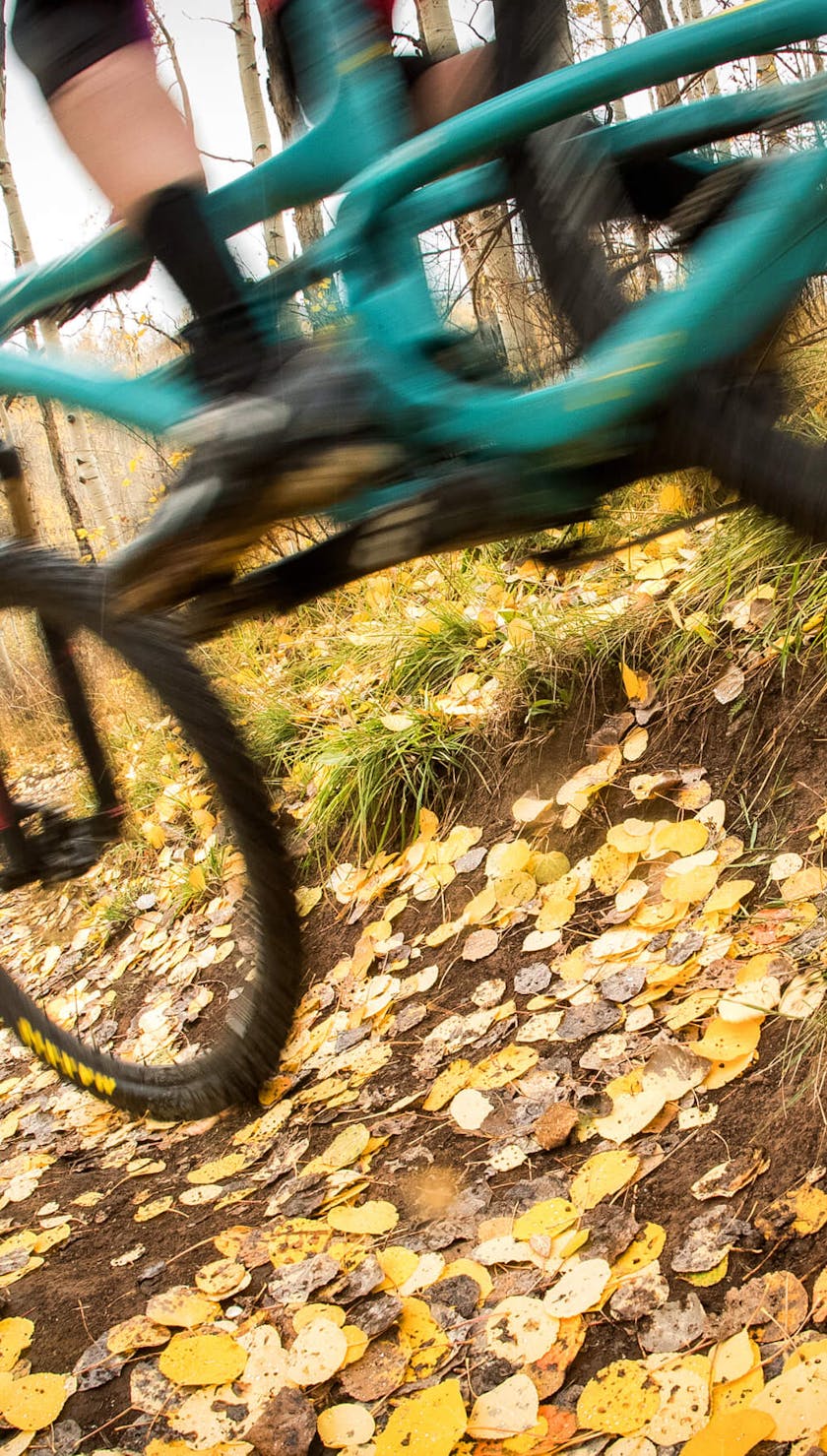 A blurry SB5 Beti over a rock drop