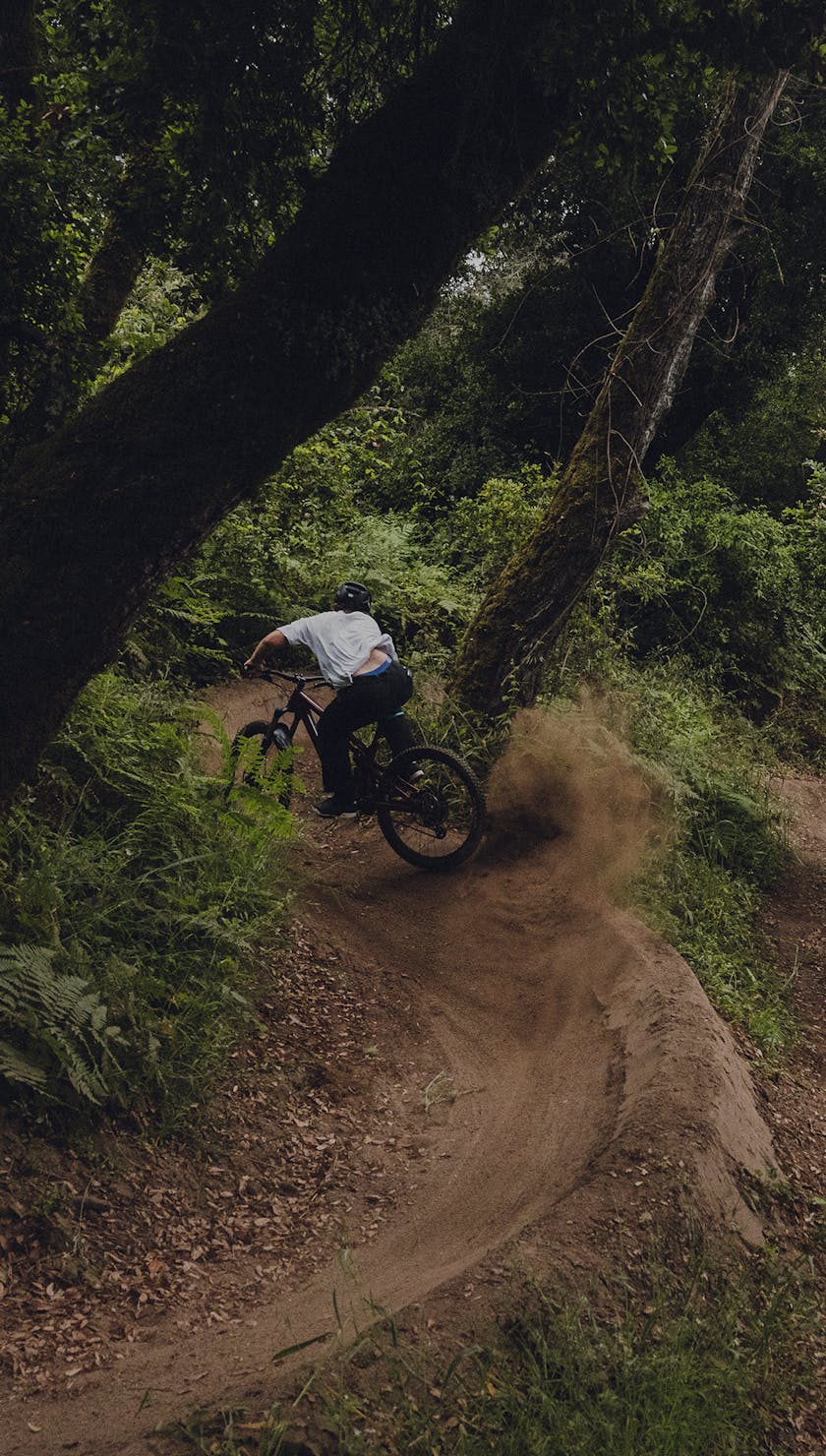 Video - B+W:002 - Warren Kniss