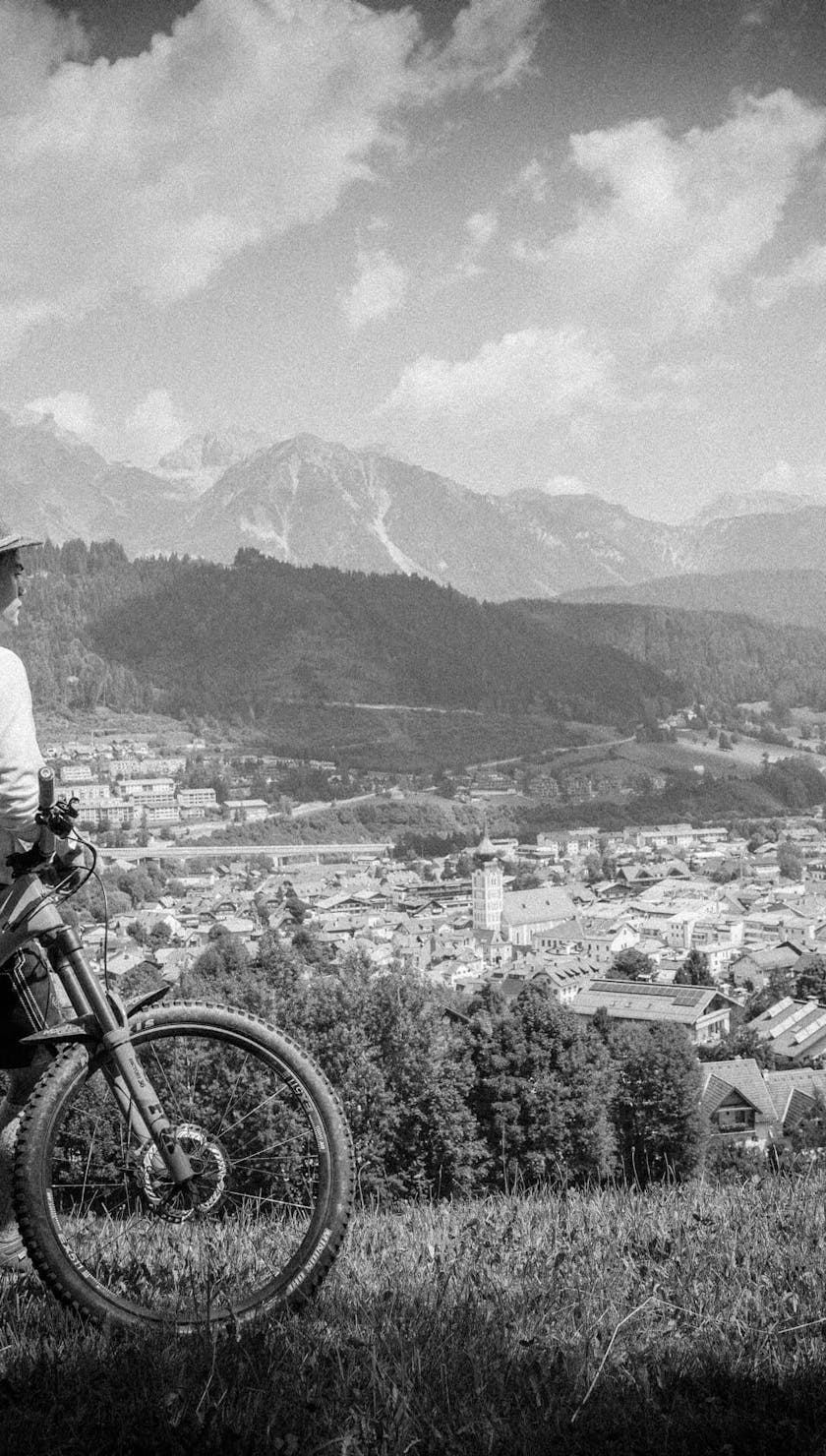 Richie Rude taking in the views of Schladming