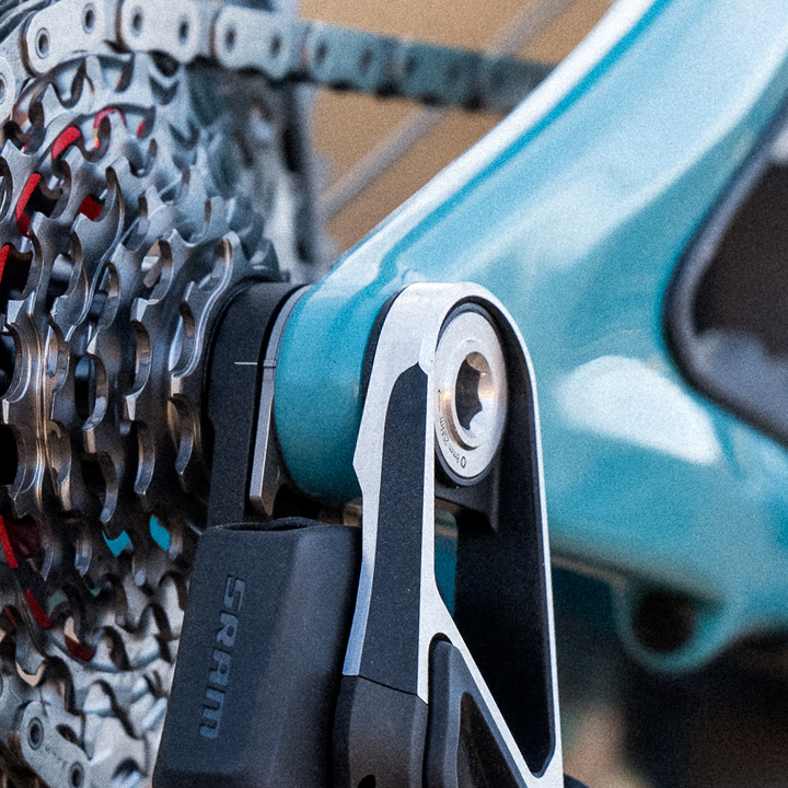 Yeti SB135 - HANGERLESS INTERFACE