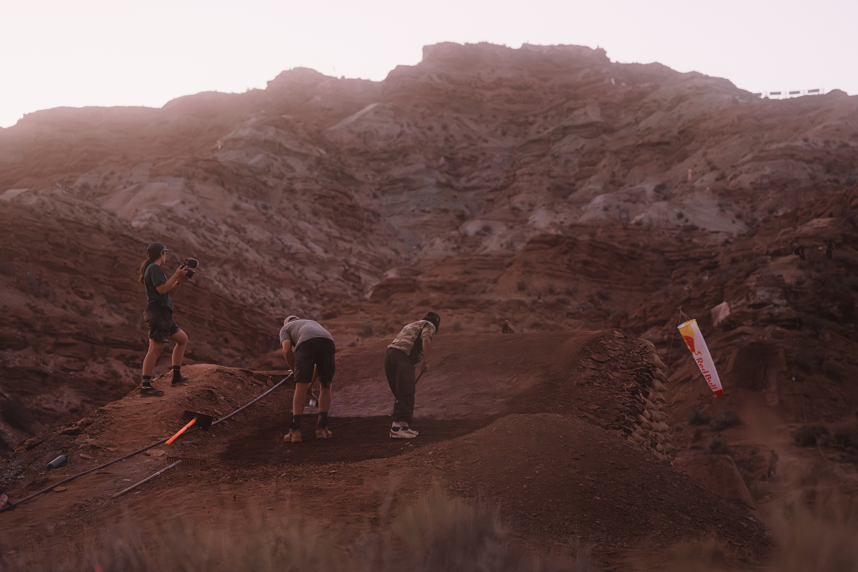 Red Bull Rampage '26 - Robin Goomes Digging